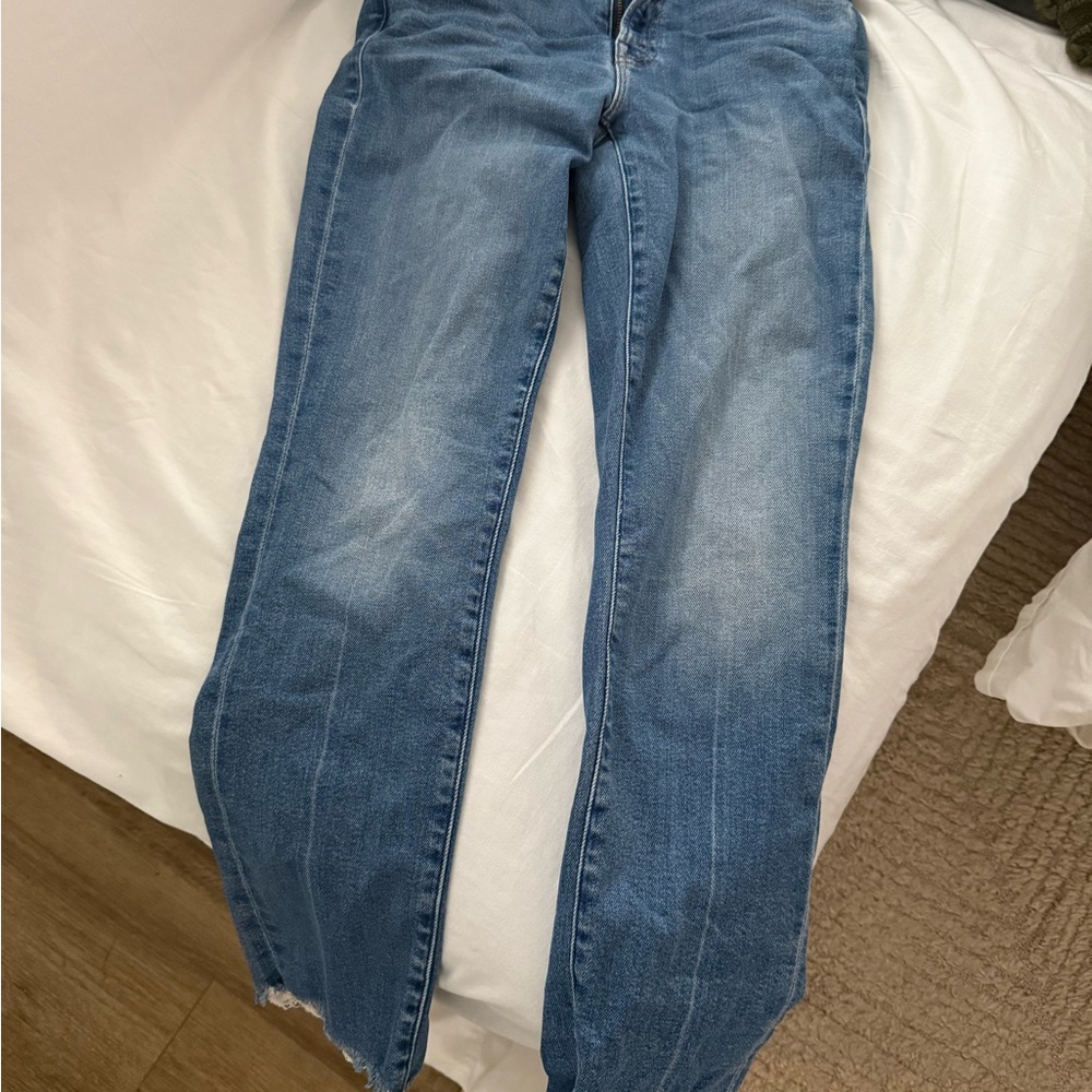 MOTHER Frayed Ankle Jeans